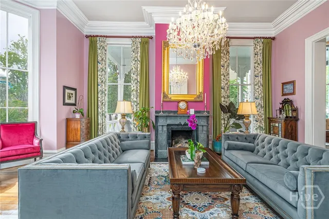 $2,850,000 | 222 East Gwinnett Street, Savannah, GA 31401