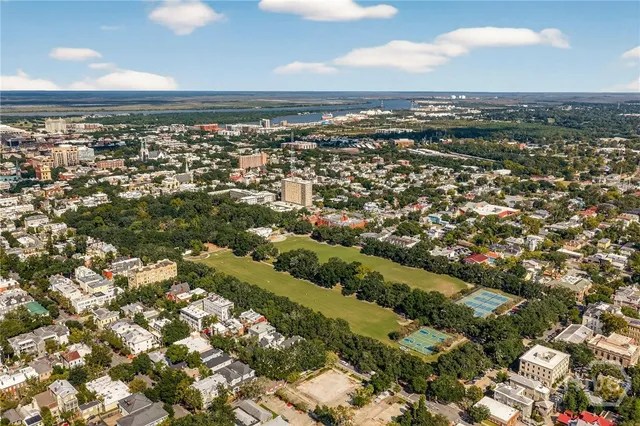 $2,850,000 | 222 East Gwinnett Street, Savannah, GA 31401