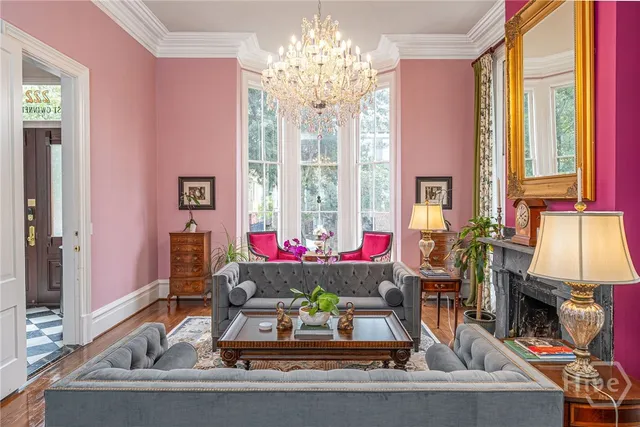 $2,850,000 | 222 East Gwinnett Street, Savannah, GA 31401