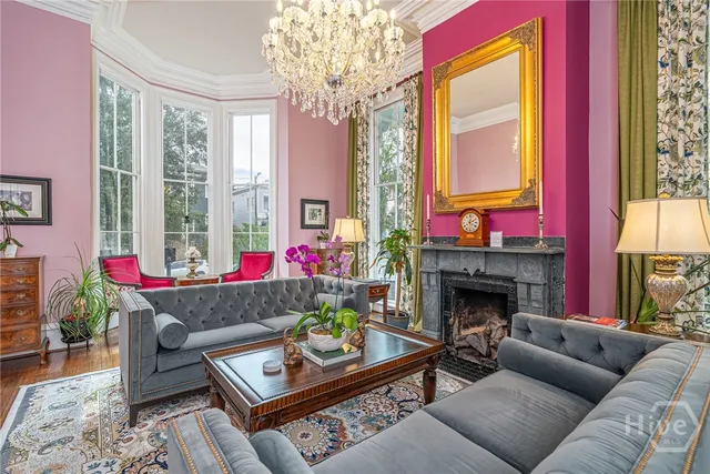 $2,850,000 | 222 East Gwinnett Street, Savannah, GA 31401