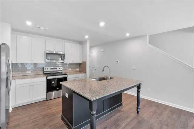 $274,990 | 311 Rolling Grn Drive Northwest, Adairsville, GA 30103