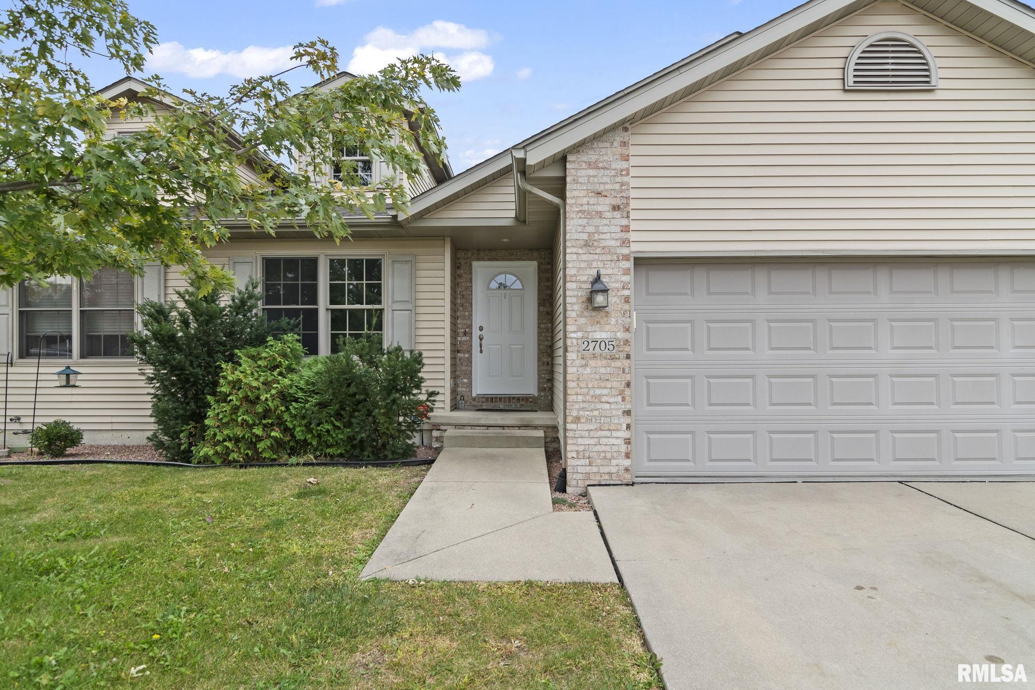 2705 Rutherford Trek Springfield, IL 62711 - Photo 2 of 20 Gallery Image 2