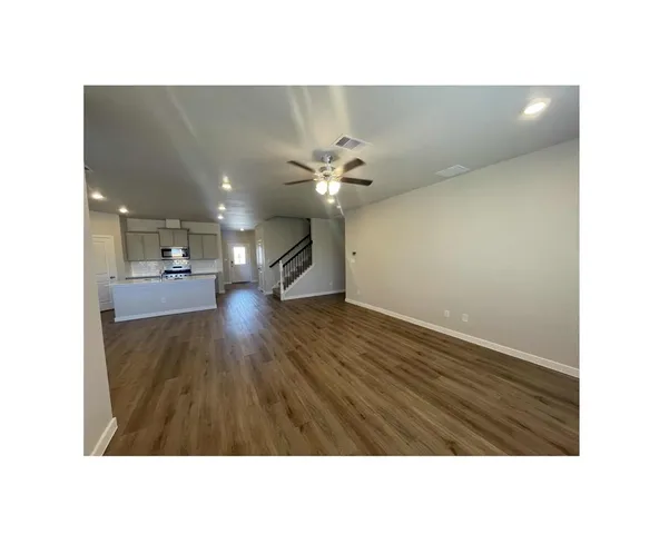 $2,750 | 1354 Remy's Way, Corpus Christi, TX 78415