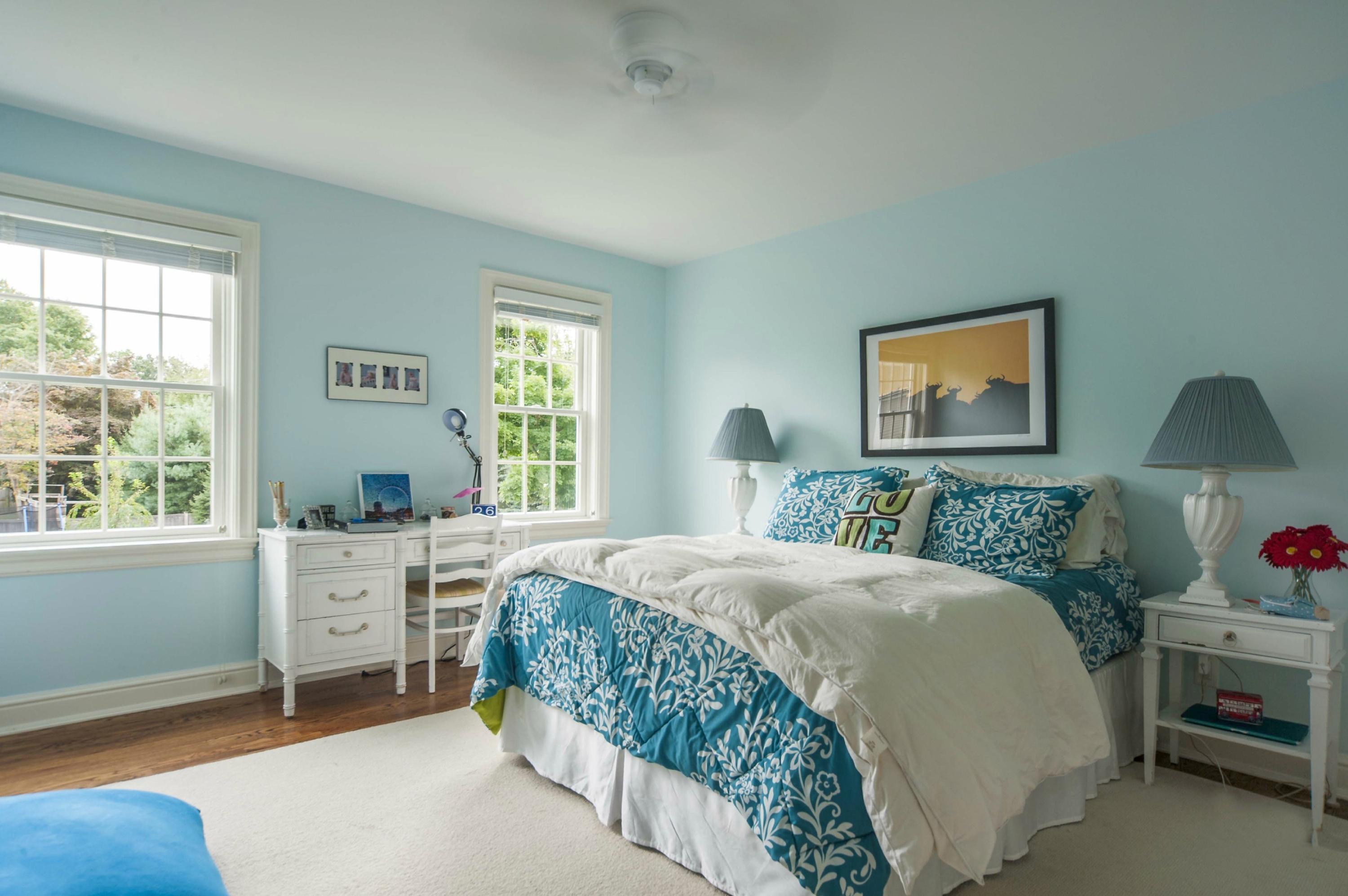 2 Hampton Road Darien, CT 06820 - Photo 16 of 25 a bedroom with a bed and a window