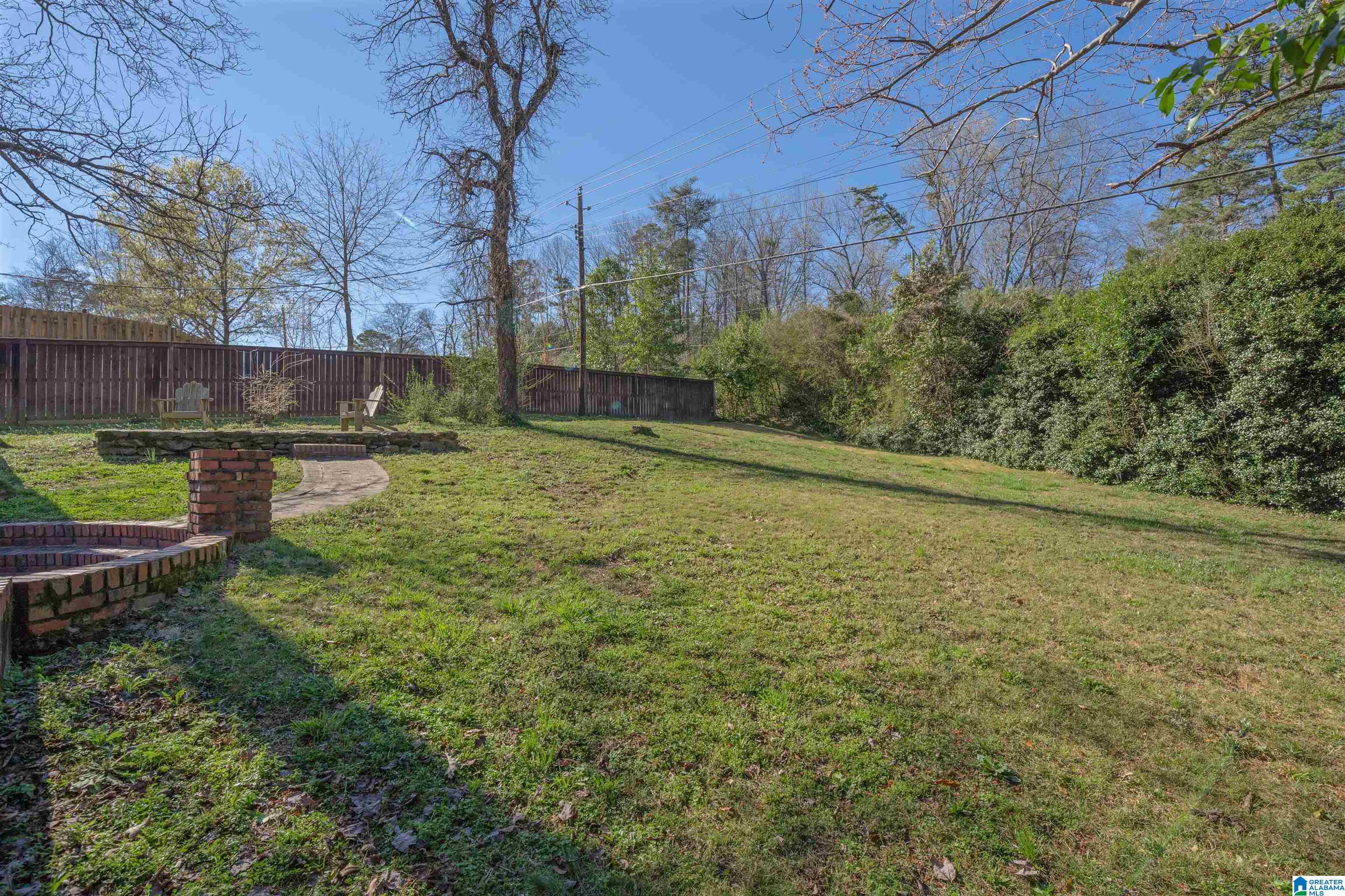 3328 North Woodridge Road Birmingham, AL 35223 - Photo 29 of 33