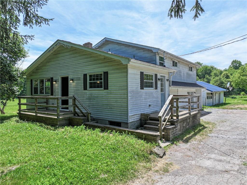 324 Winter Road New Castle, PA 16101 - Photo 2 of 32 Gallery Image 2