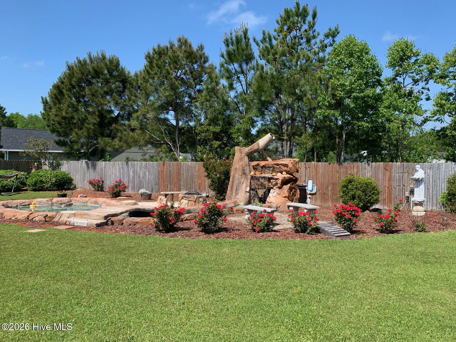 327 Buckhead Road Hubert, NC 28539 - Photo 13 of 51 Summer Photo