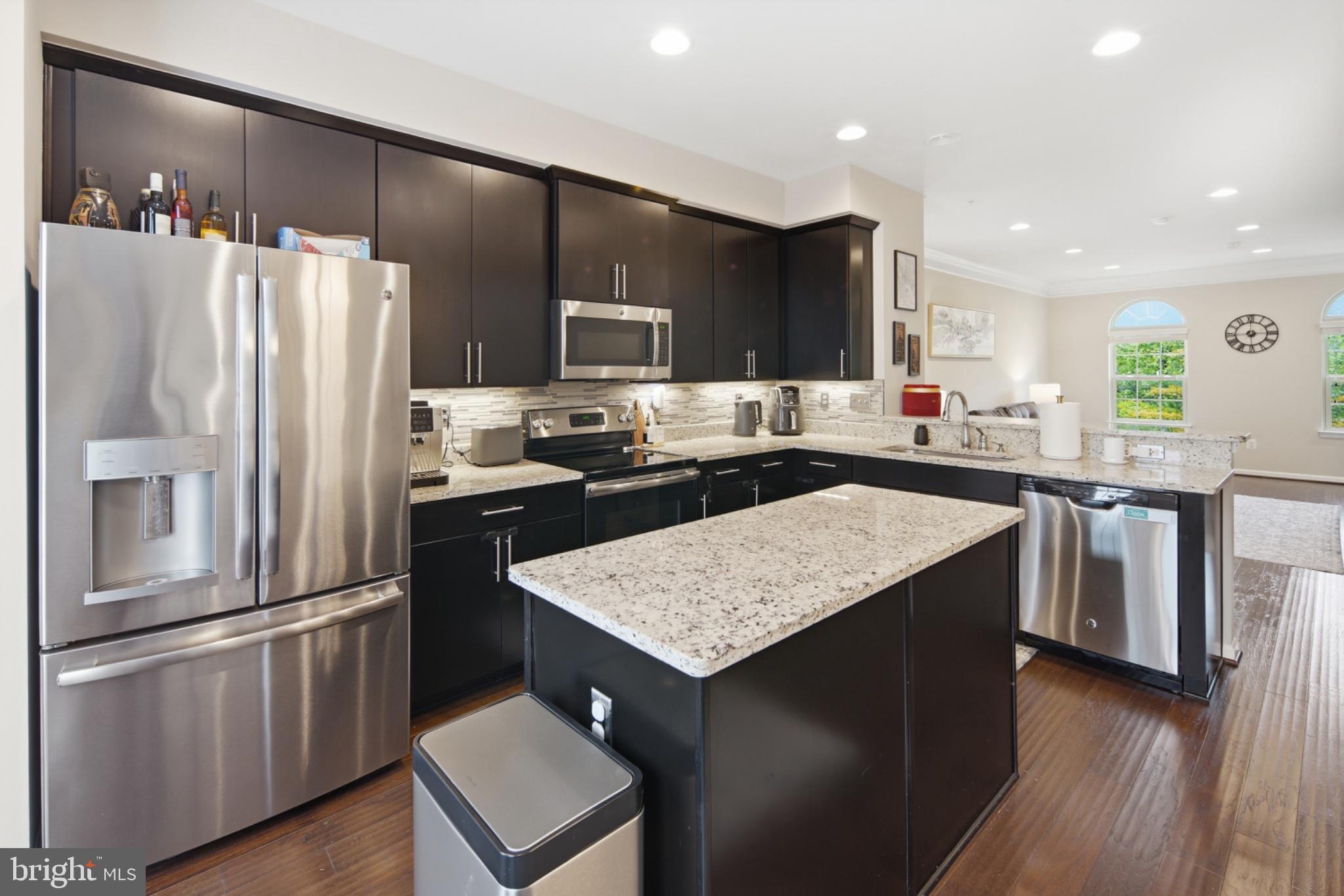 120 Oldham Street Baltimore, MD 21224 - Photo 13 of 35 Sleek modern kitchen with elegance.