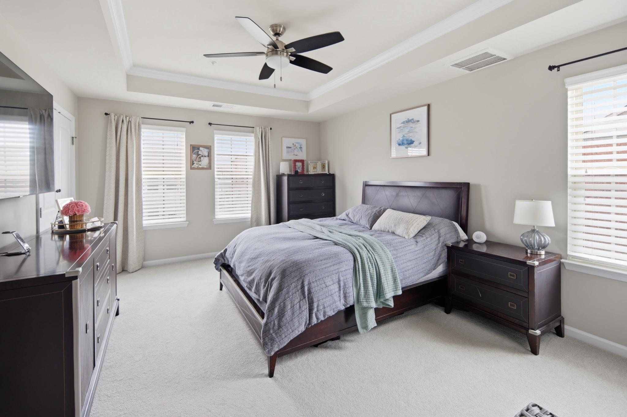 120 Oldham Street Baltimore, MD 21224 - Photo 18 of 35 Master suite with natural light, trayed ceiling