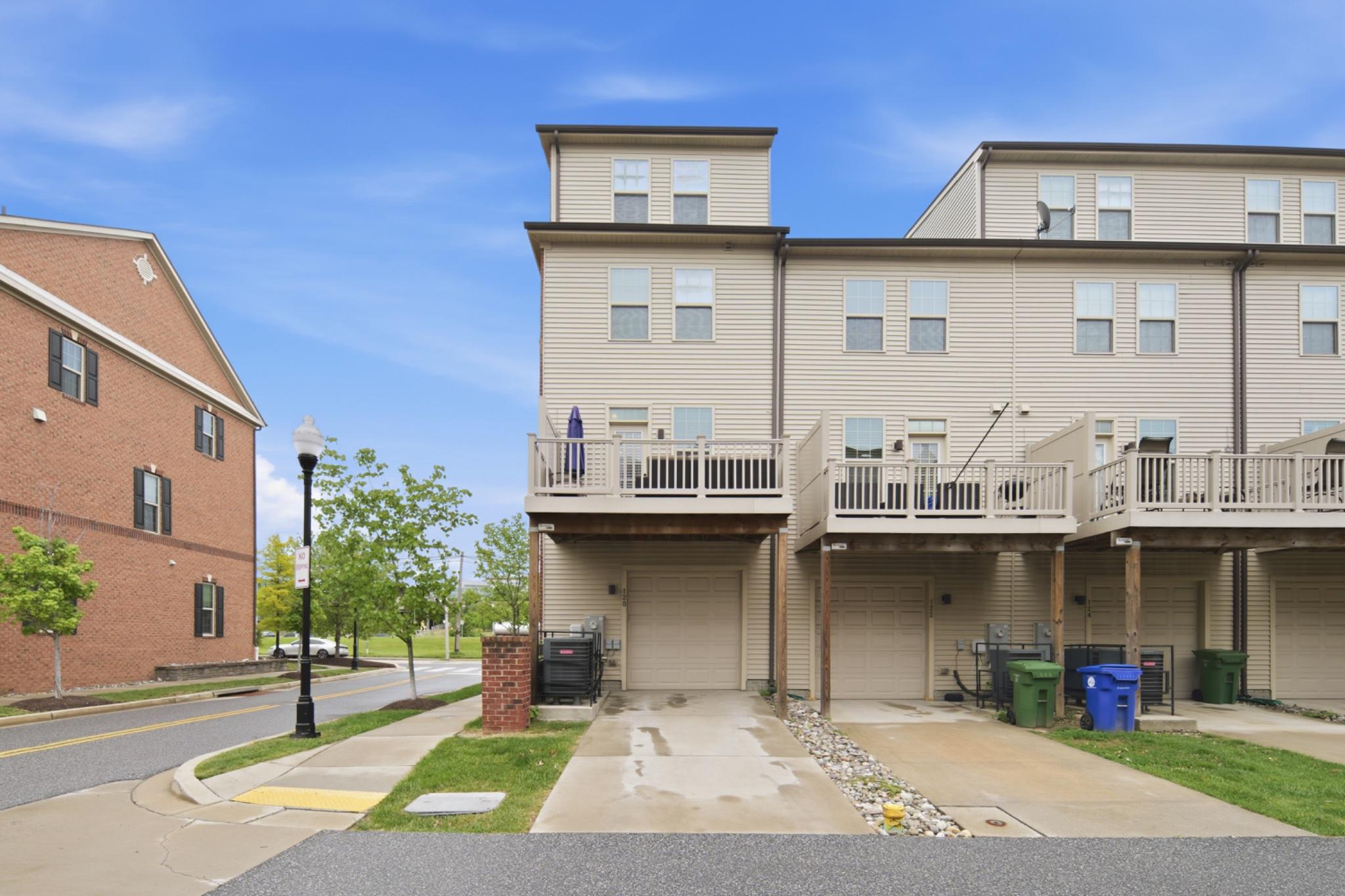 120 Oldham Street Baltimore, MD 21224 - Photo 31 of 35 Rear of the home! Come see me today!!