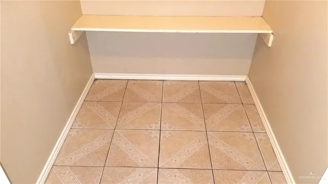 $950 | 5887 Mile 11 North, Mercedes, TX 78570