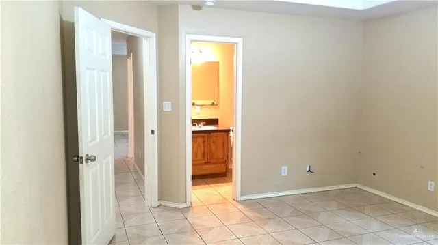 $950 | 5887 Mile 11 North, Mercedes, TX 78570