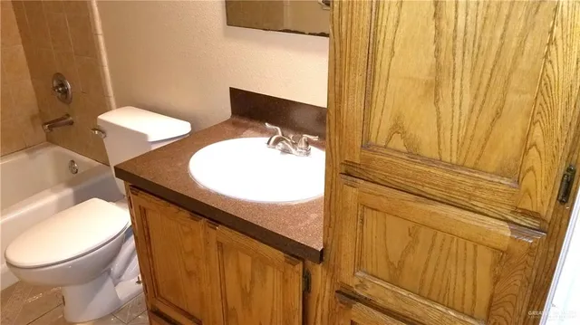 $950 | 5887 Mile 11 North, Mercedes, TX 78570