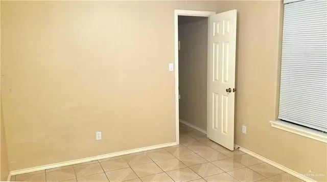 $950 | 5887 Mile 11 North, Mercedes, TX 78570