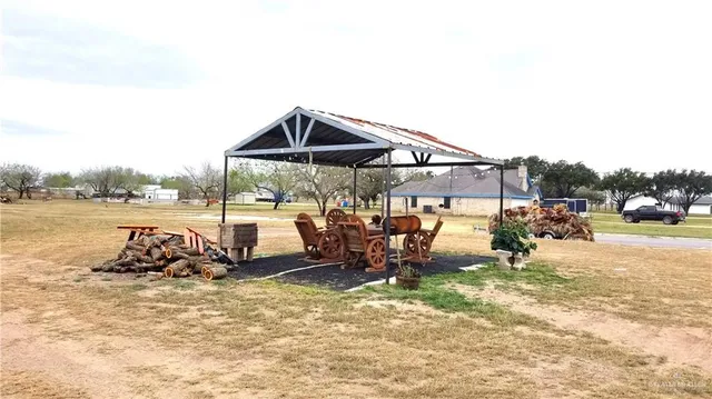 $950 | 5887 Mile 11 North, Mercedes, TX 78570