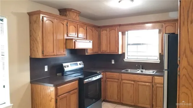 $950 | 5887 Mile 11 North, Mercedes, TX 78570