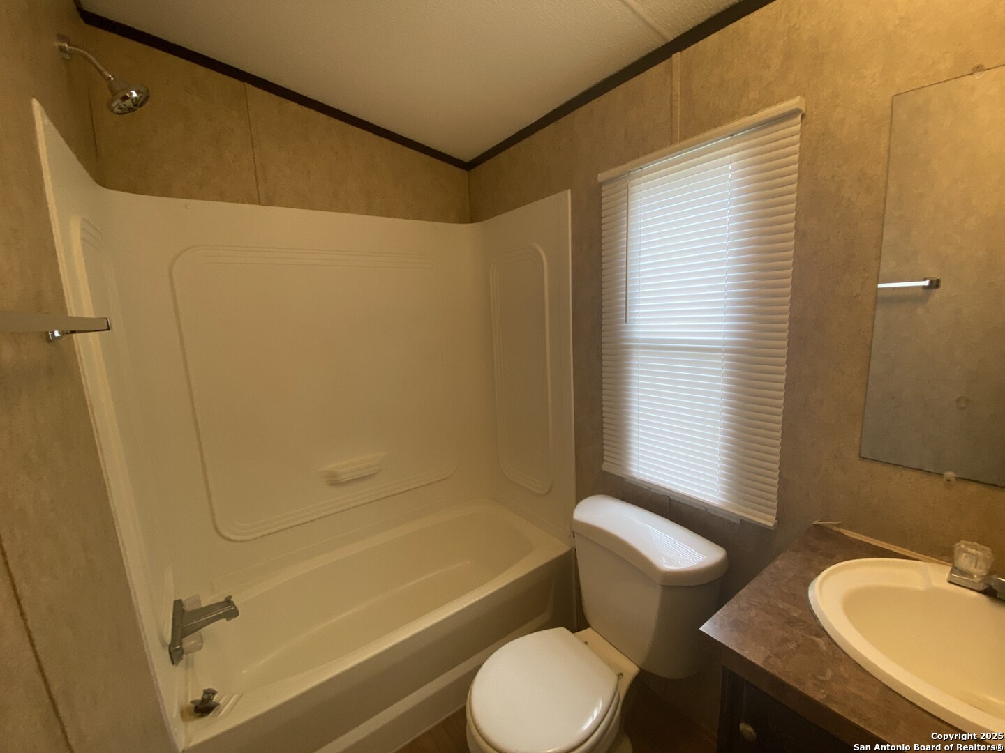 1215 South Way Pleasanton, TX 78064 - Photo 7 of 7