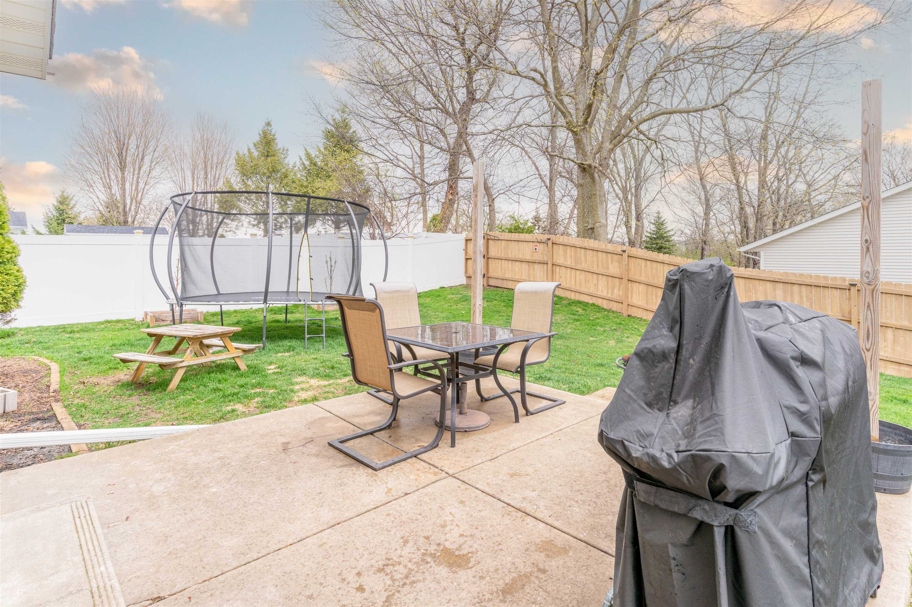 7209 Wimbledon Road Machesney Park, IL 61115 - Photo 30 of 33