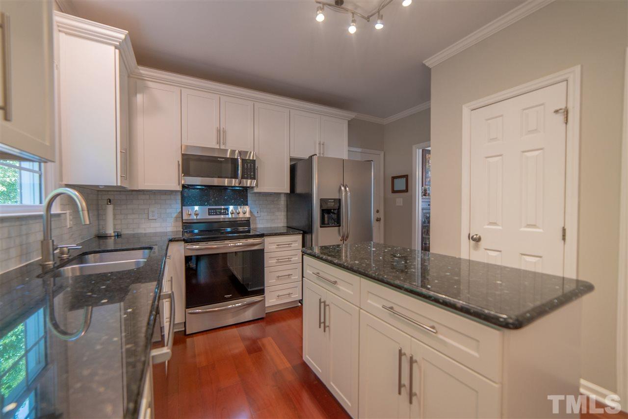7004 Wilderness Road Raleigh, NC 27613 - Photo 8 of 29