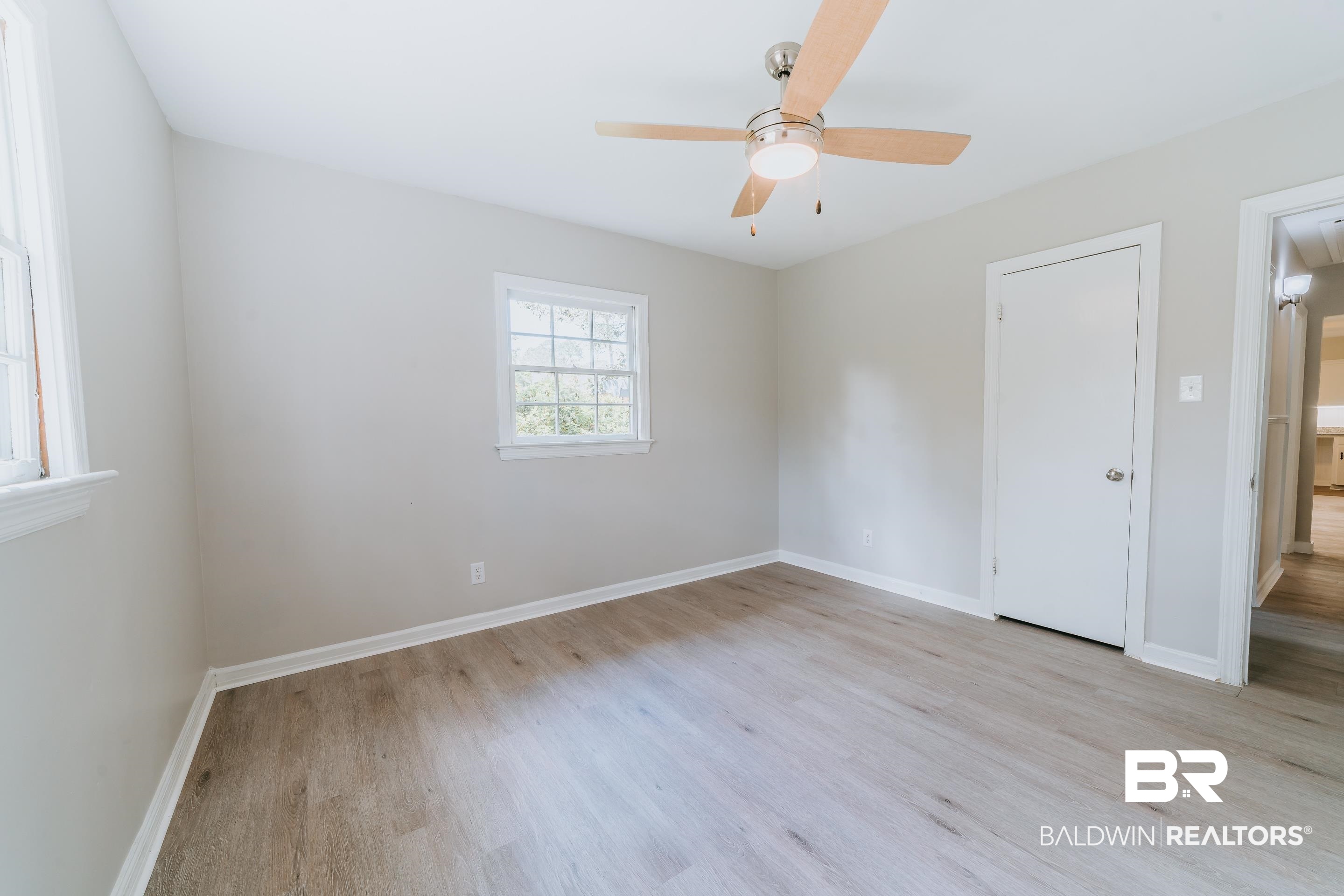 2563 Courtney Street Mobile, AL 36606 - Photo 29 of 44