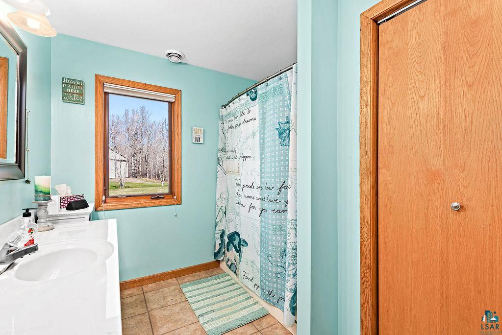 243 Marks Road Esko, MN 55733 - Photo 20 of 43 Gallery Image 20