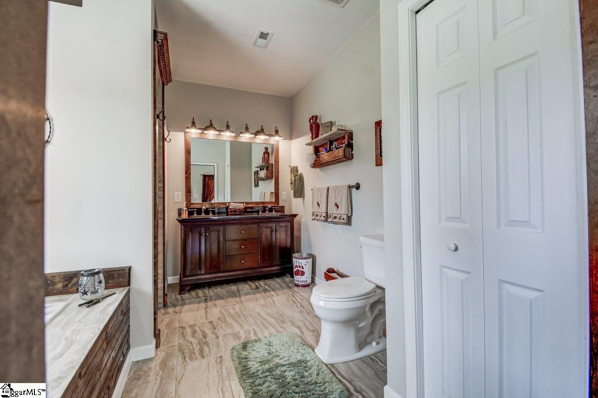211 Red Hill Road Landrum, SC 29356 - Photo 15 of 36