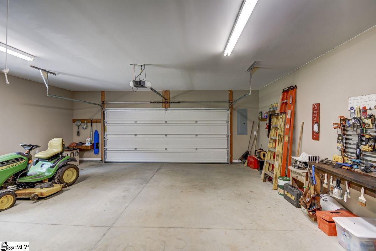 211 Red Hill Road Landrum, SC 29356 - Photo 25 of 36