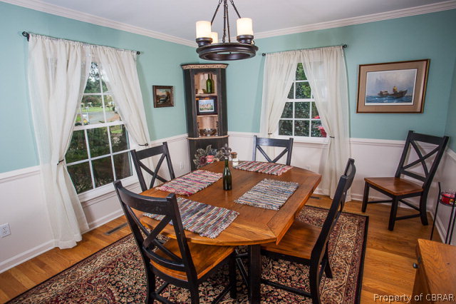 7905 Berkeley Drive Gloucester Point, VA 23062 - Photo 5 of 46