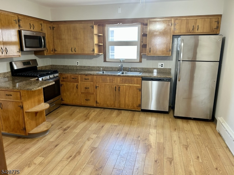 650 Main Street Little Falls, NJ 07424 - Photo 6 of 17 Gallery Image 6
