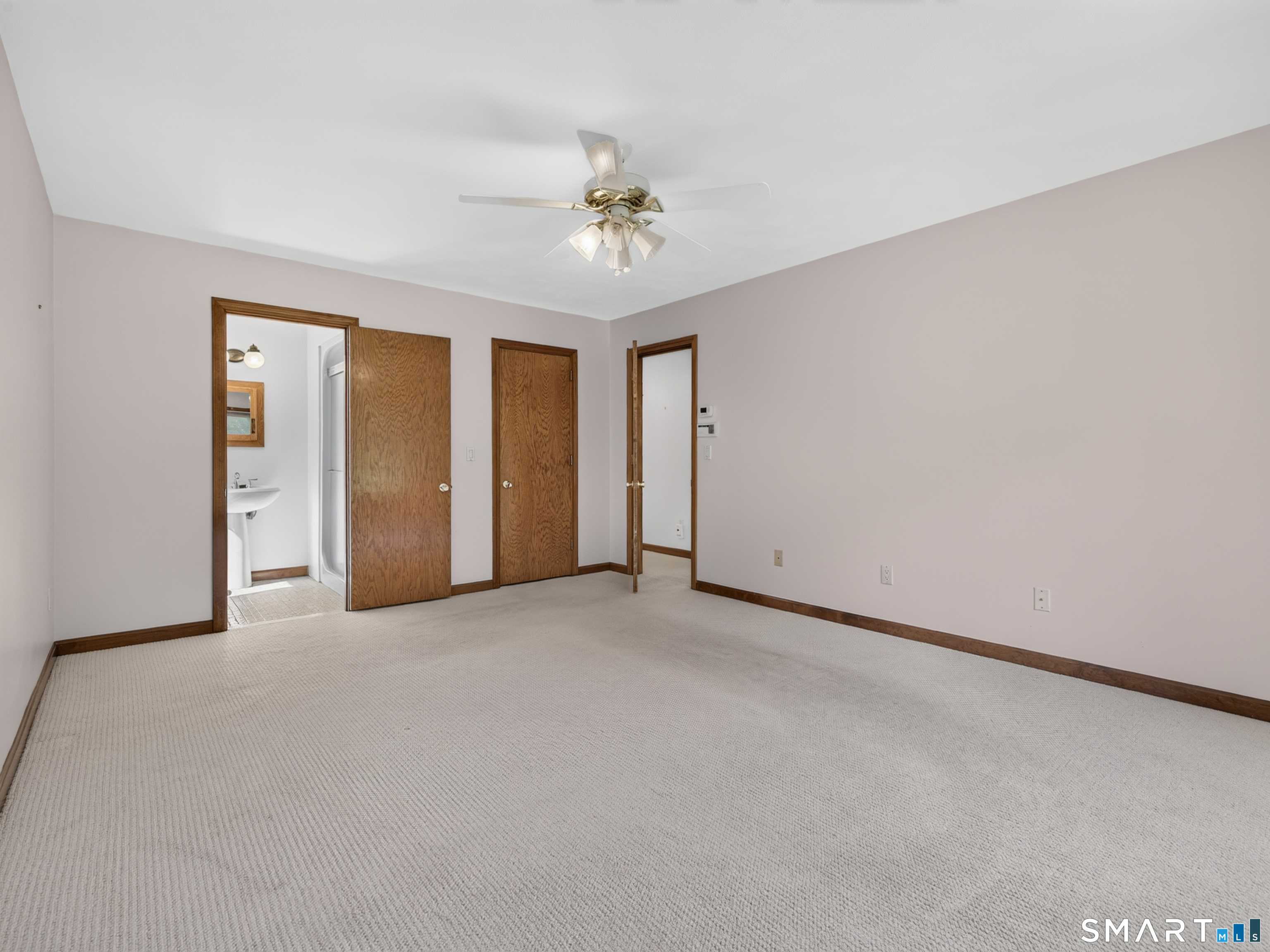 475 Meridian St Extension Groton, CT 06340 - Photo 23 of 40