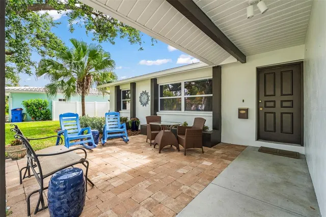 $550,000 | 2334 Tropical Shores Drive Southeast, St. Petersburg, FL 33705