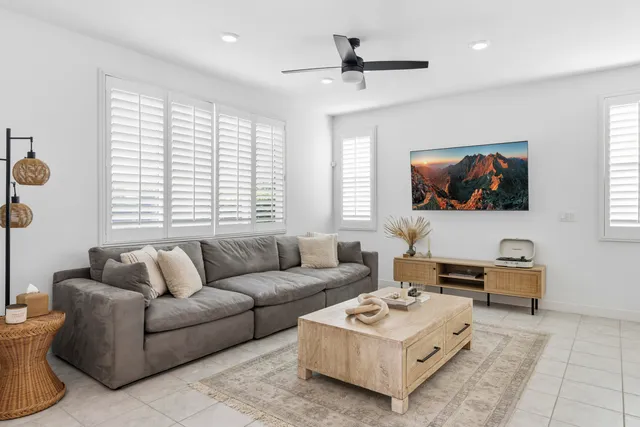 $3,400 | 76273 Cornell Way, Palm Desert, CA 92211