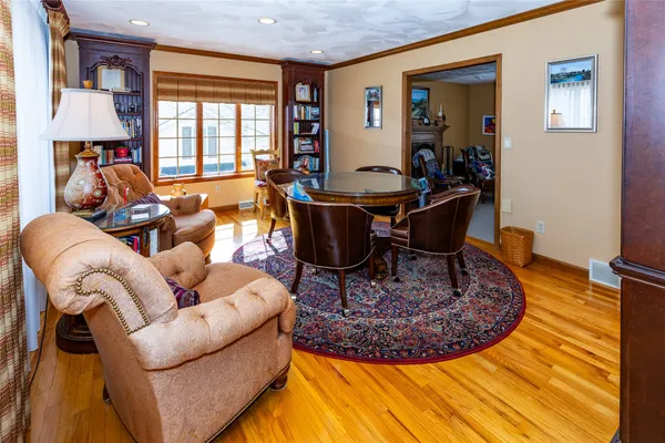 $499,000 | 1043 Elton Drive, Endicott, NY 13760