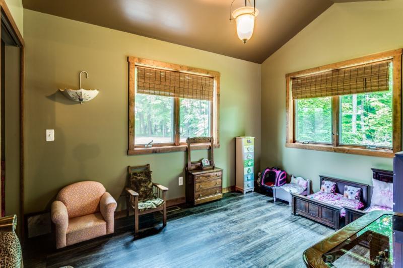 6743 Babcock Road Lexington, MI 48450 - Photo 6 of 24 31384501-5.JPG