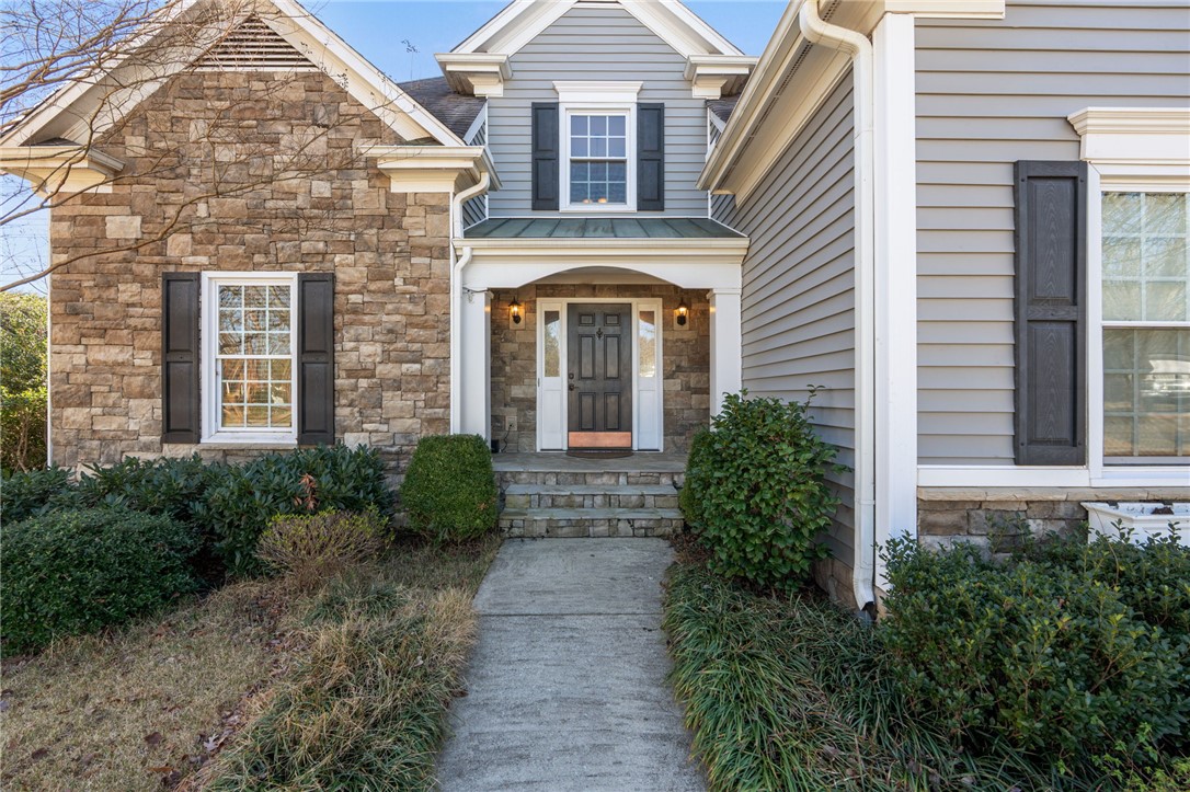10 Gables Way Greenville, SC 29615 - Photo 2 of 33