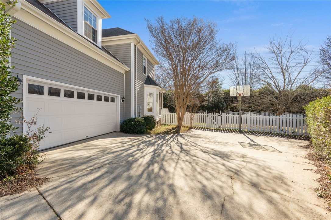 10 Gables Way Greenville, SC 29615 - Photo 31 of 33