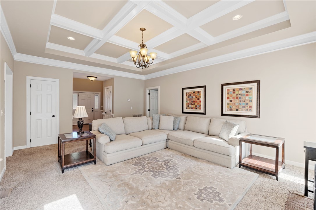 10 Gables Way Greenville, SC 29615 - Photo 6 of 33