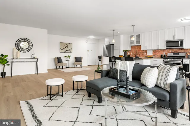 $225,000 | 7121 Park Heights Avenue, Unit 509, Baltimore, MD 21215