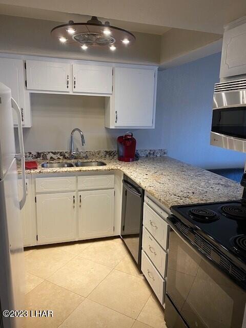 8625 Riverside Drive, Unit 14 Parker, AZ 85344 - Photo 3 of 18 8