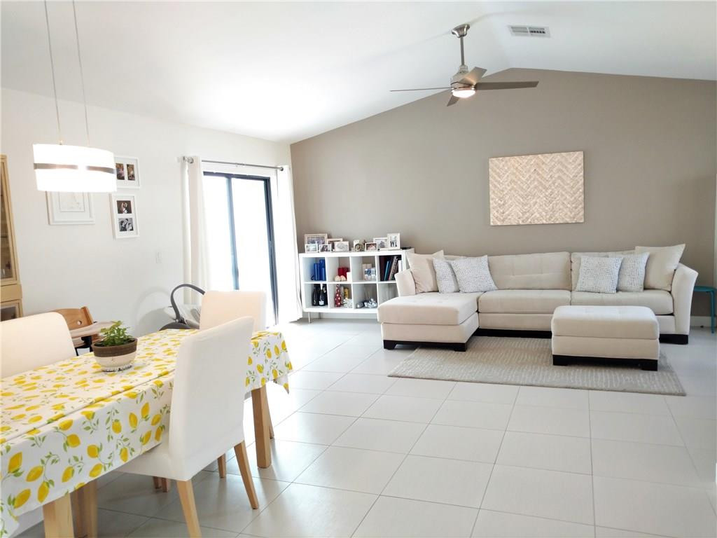 9186 Southwest 20th Street, Unit C Boca Raton, FL 33428 - Photo 2 of 32 Photo 2