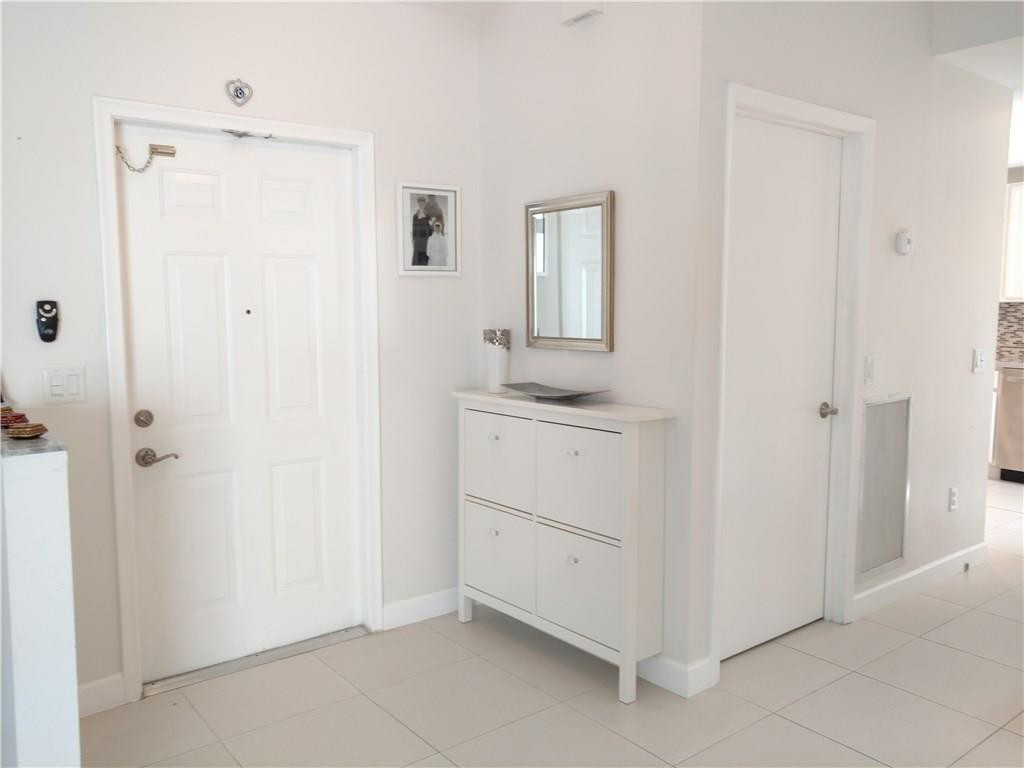 9186 Southwest 20th Street, Unit C Boca Raton, FL 33428 - Photo 10 of 32 Photo 10