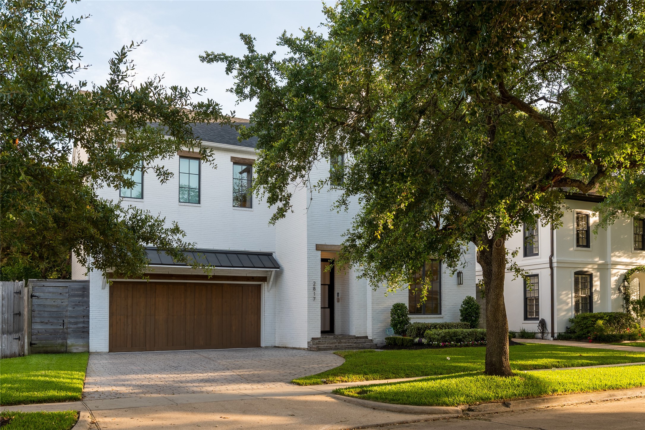 2817 Albans Road Houston, TX 77005 - Photo 2 of 49