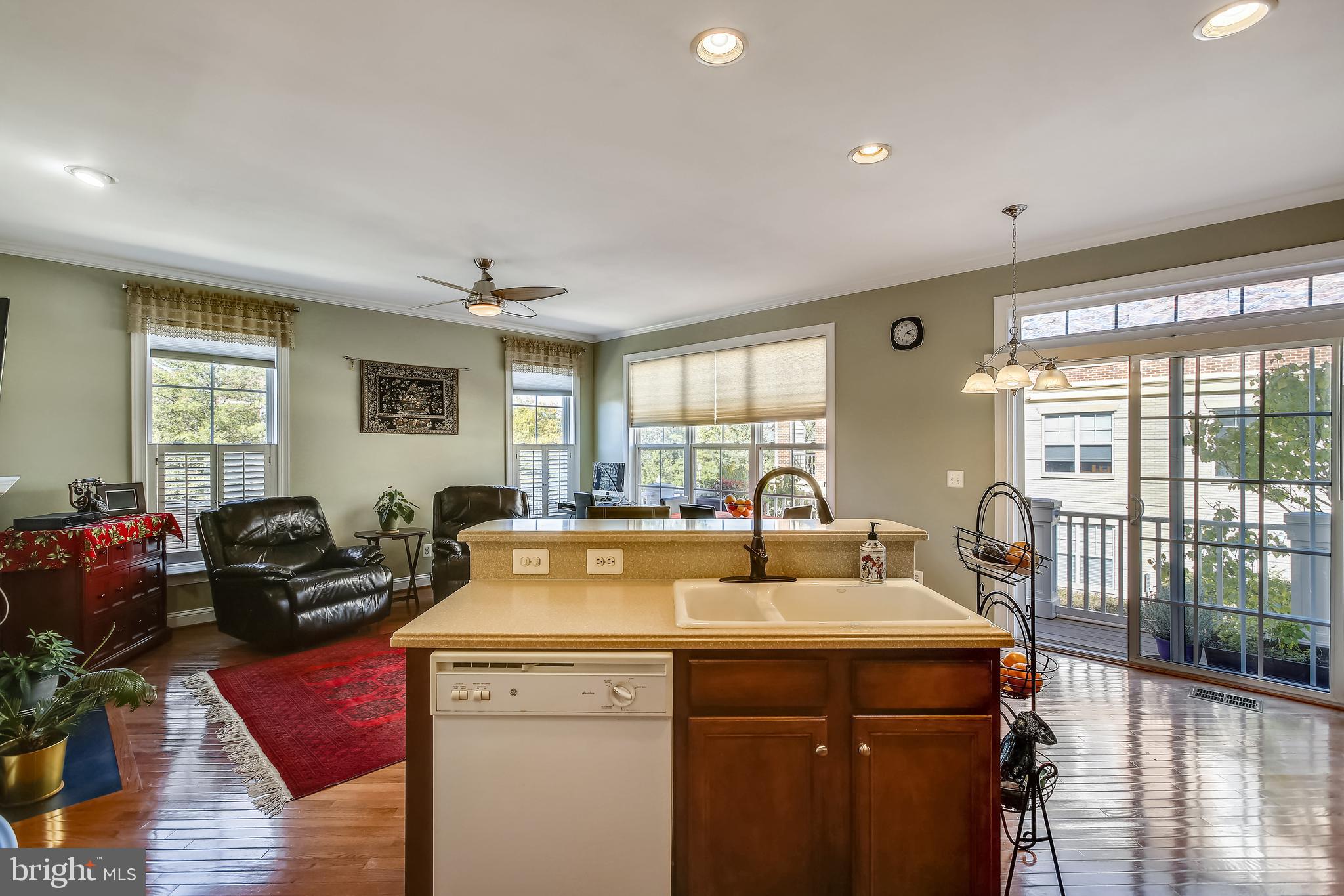 139 Fortnightly Boulevard Herndon, VA 20170 - Photo 21 of 46