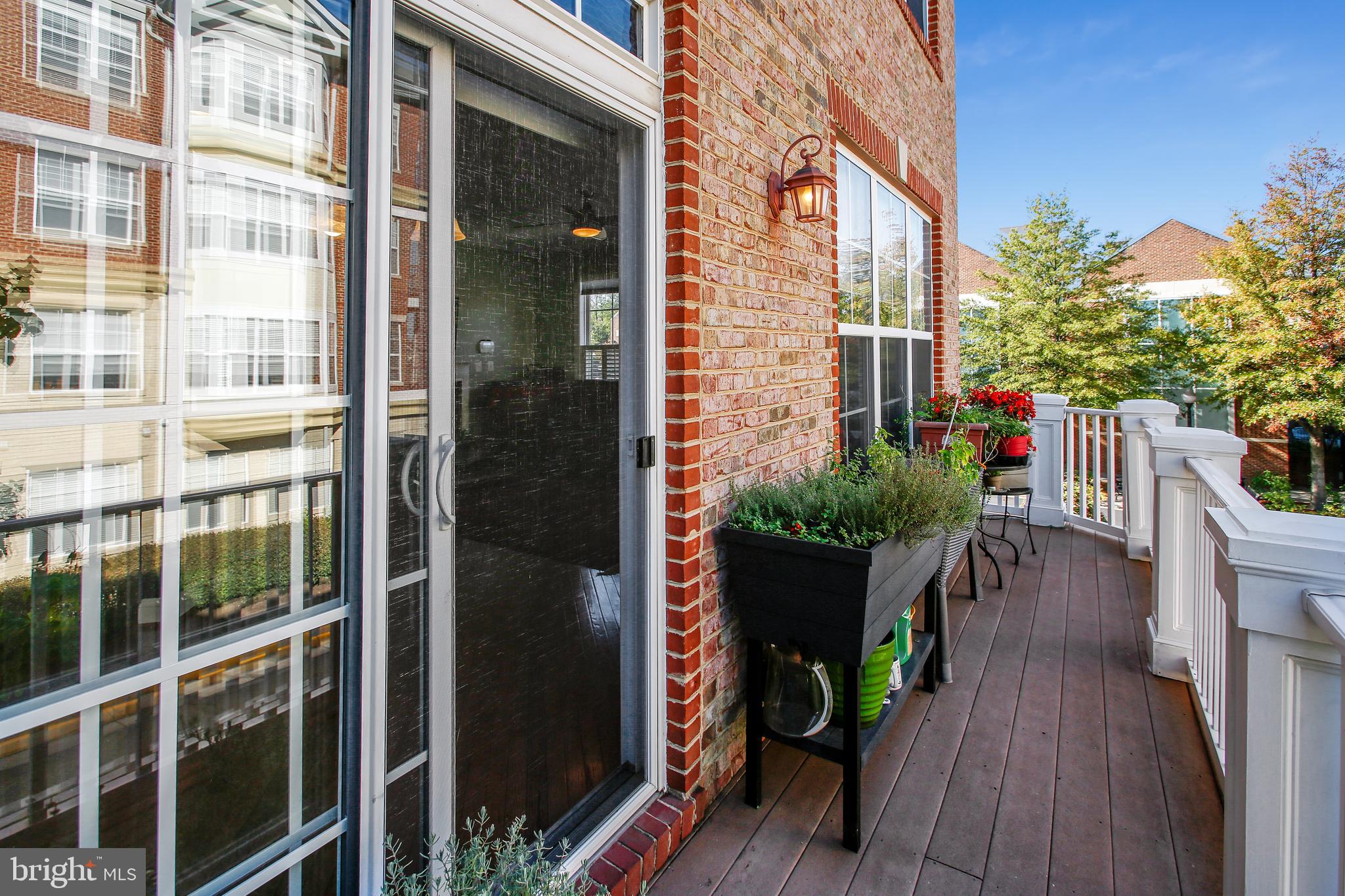 139 Fortnightly Boulevard Herndon, VA 20170 - Photo 22 of 46