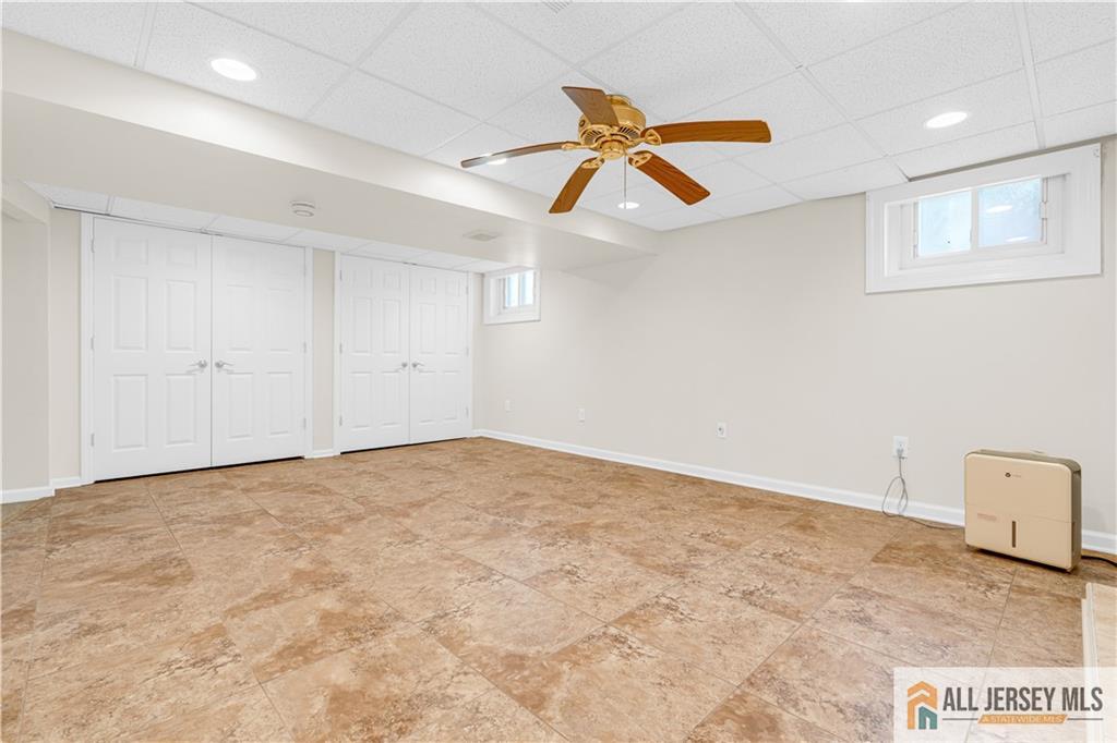5 Montview Road Edison, NJ 08837 - Photo 33 of 47 a view of an empty room