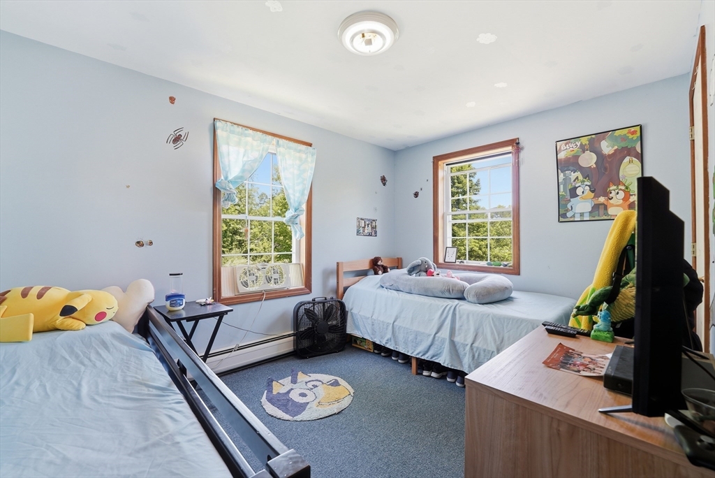 277 Walnut Hill Road Orange, MA 01364 - Photo 13 of 33