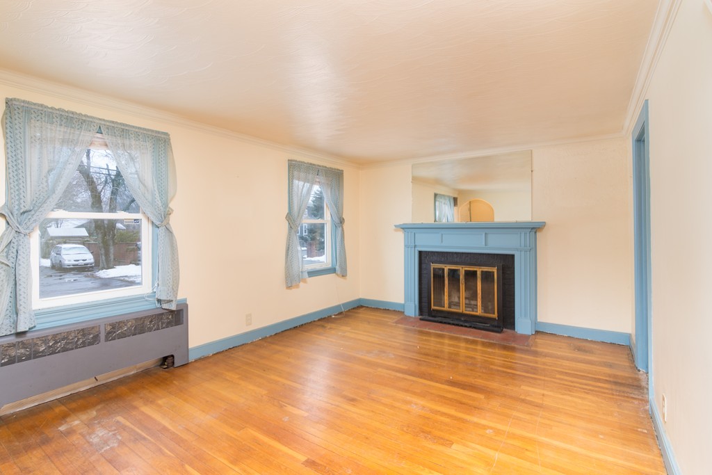 24 Welland Road Weymouth, MA 02188 - Photo 6 of 13 Gallery Image 6