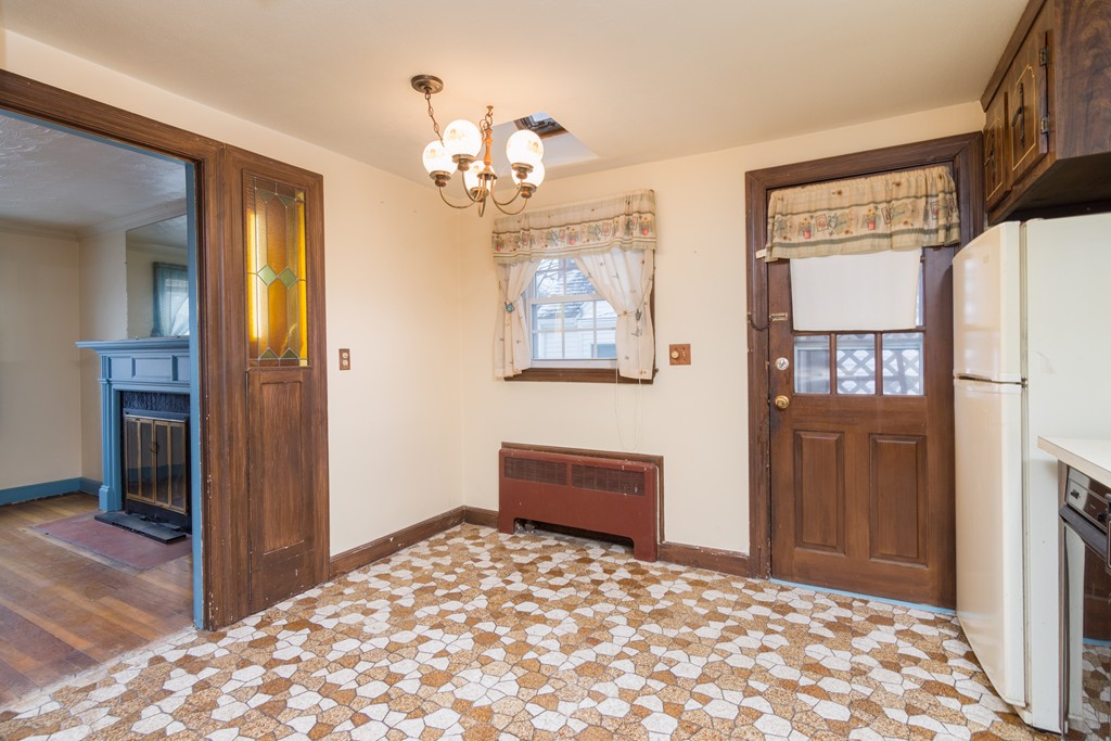 24 Welland Road Weymouth, MA 02188 - Photo 7 of 13 Gallery Image 7