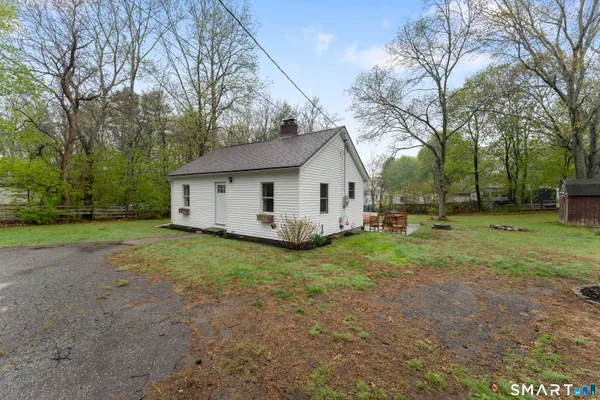 $320,000 | 368 Norman Road, Griswold, CT 06351