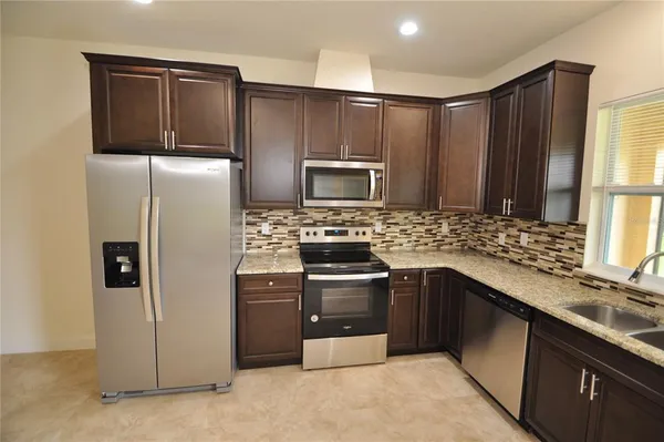 $1,750 | 17 Rainbow Lane, Unit B, Palm Coast, FL 32164